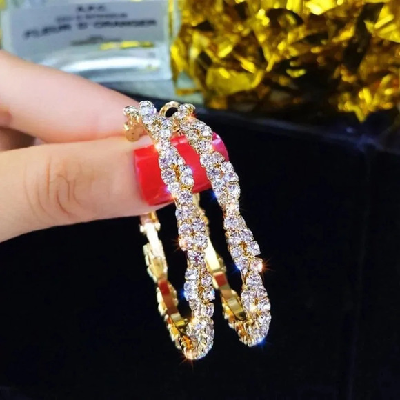 NEW 18K Gold Twisted Diamond Hoop Earrings - Picture 1 of 8